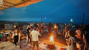 Doppel- oder Zweibettzimmer | Terrasse/Patio