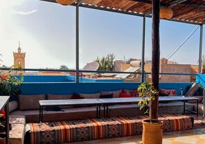 Doppel- oder Zweibettzimmer | Terrasse/Patio