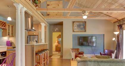 The Lodge- 3-bedroom with WiFi, AC and seasonal heated pool in gorgeous Amenia