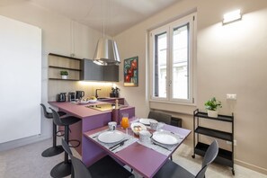 Dining - LAURANA, 6 – Spacious and bright apartment (Milano)