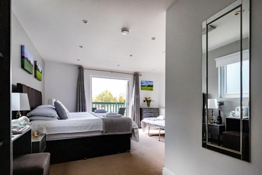 Cabana família, vista para o lago | 1 quarto, cofres nos quartos, ferros/tábuas de passar roupa