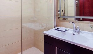 Shower, towels, soap, shampoo