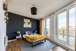 1 makuuhuone, silitysrauta/-lauta, ilmainen Wi-Fi, vuodevaatteet