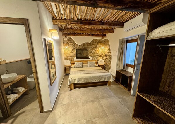 In-room safe, desk, soundproofing, free WiFi - LOCANDA IL BUSCIOLOTTO (Santa Teresa Gallura)