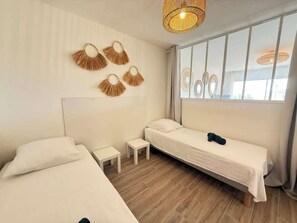 2 Schlafzimmer, Bügeleisen/Bügelbrett, Reisekinderbett, WLAN