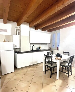 Ofen, Herdplatte, Geschirrspüler