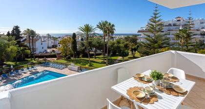 Genteel Home Royal Gardens Marbella