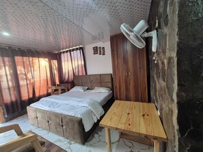 Deluxe Cottage, Private Bathroom, Valley View