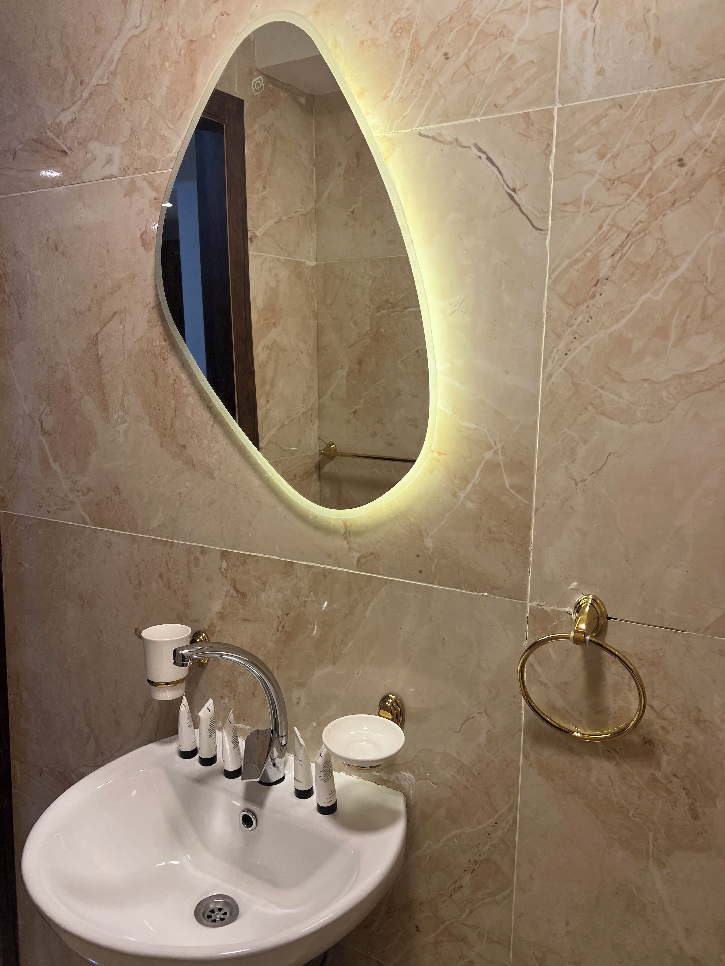 Photo - Continental pyramids view& Roof top