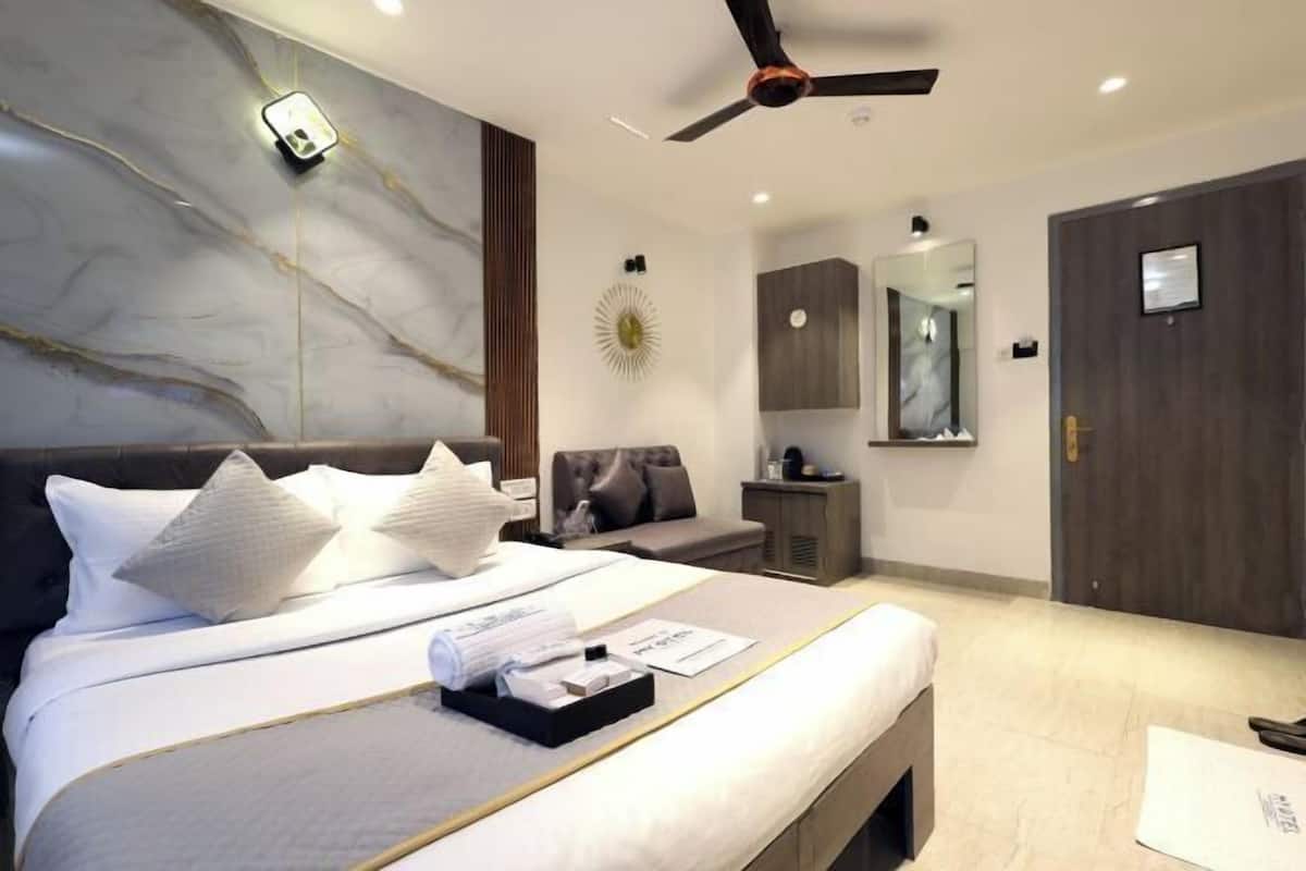 Egyptian cotton sheets, premium bedding, down duvets, memory-foam beds