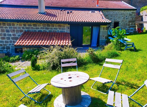 Gîte Ma Boutique Hôtel in La Bâtisse aux Lanternes sleeps 30 with garden