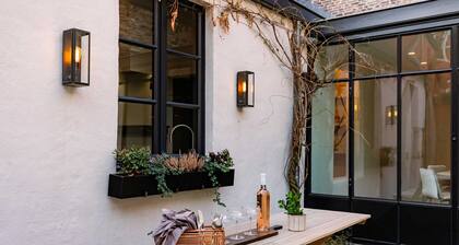 Huswell - Architect gem in the Heart of Ghent