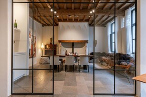 3 habitaciones y acceso a internet