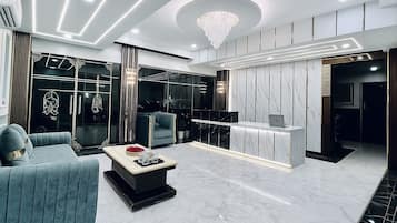 Quầy tiếp tân