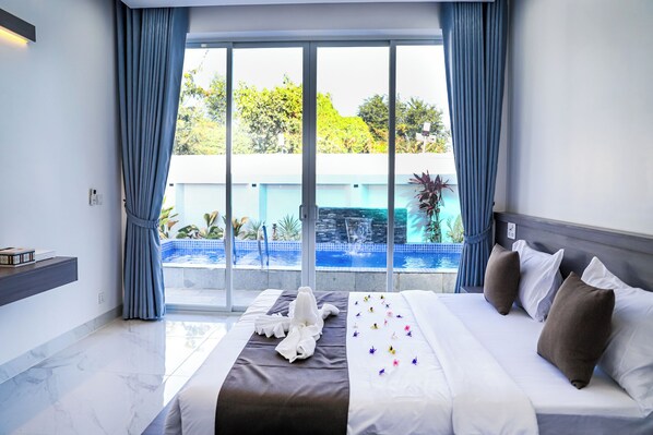 Vila superluxo, vista para a piscina | 3 quartos