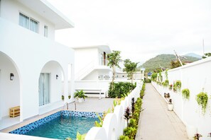 Luxury Villa, Pool View | Hypo-allergenic bedding, bed sheets - De KT Villa Kampot (Kampot)