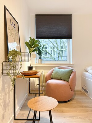 Interior - Central 65 sqm city apartment with free WiFi & self check-in (Essen)