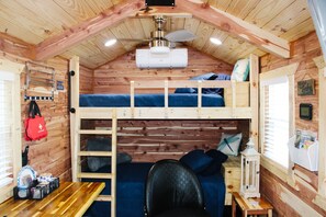 Studio | Minibar, free WiFi - #4 - Amish Log Camping Cabin Walk To The Water Cabin (Toronto)
