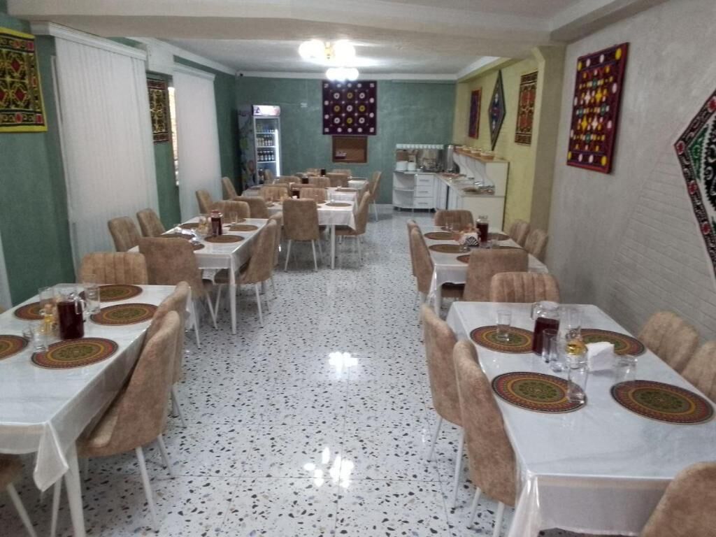 Dagelijks continentaal ontbijt inbegrepen