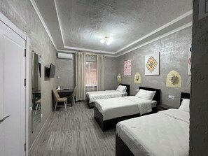 Standard Triple Room, Garden View | Desk, free WiFi - Al Qal'a (Khiva)