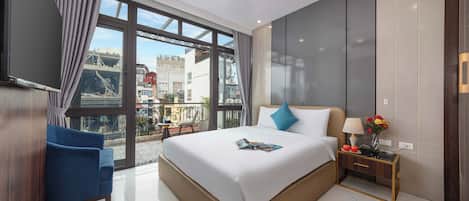 Deluxe Double Room, City View