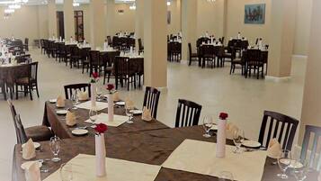 Desayuno buffet incluido todos los días