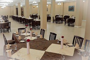 รวมอาหารเช้าแบบบุฟเฟ่ต์ ทุกวัน