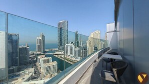 Balcony - Vogue Condor Star Dubai Marina Pool (Dubai)