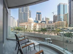 Luksusleilighet, byutsikt | Balkong