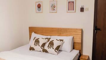 2 bedrooms, WiFi, bed sheets