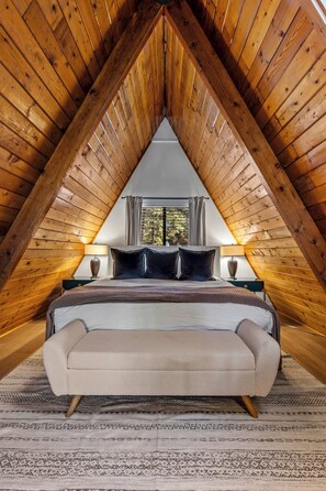 2 عدّة غرف نوم ومكواة/لوح كي وسرير سفر وواي فاي