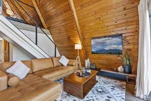 TV, fireplace - Kachina A-Frame Hideaway| New | Hot Tub | Fire Pit (Flagstaff)