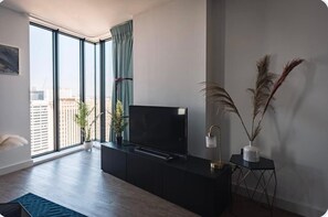 Apartment | Living area | TV