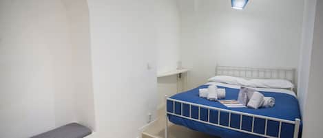 Family Studio (Casanova)