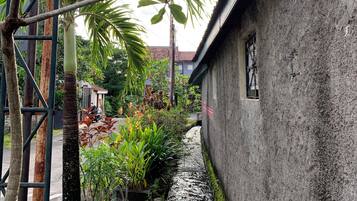 Bahagian luar