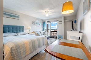 Studio Suite, 1 Queen Bed with Sofa bed, Kitchen, Ocean View (Beachfront Bliss) | Individually decorated, individually furnished