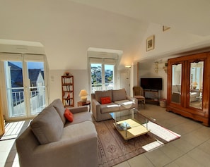 Living area - Duplex Villa Porspol - Terrace with sea view (Carantec)