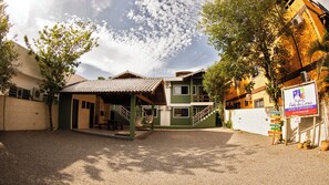 Façade de l’hébergement