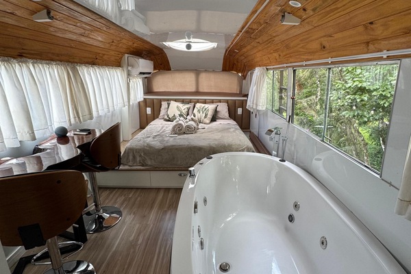 Standard Cabin, Kitchen, Mountain View | 1 bedroom, iron/ironing board, WiFi (free), bed sheets