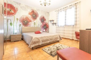 2 bedrooms, iron/ironing board, free WiFi, bed sheets - Villetta Stracca con trullo - Salento Reservation (Alliste)