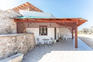 Outdoor dining - Villetta Stracca con trullo - Salento Reservation (Alliste)
