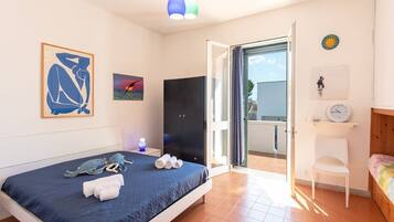 2 bedrooms, free WiFi, bed sheets