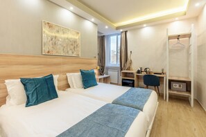 ห้องสแตนดาร์ดทวิน | โต๊ะทำงาน, พื้นที่ทำงานแบบใช้แล็ปท็อป, ห้องเก็บเสียง, Wi-Fi ฟรี