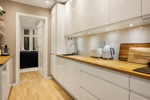 Oven