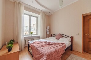 Condo, Balcony, City View