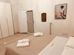 2 Schlafzimmer, Bügeleisen/Bügelbrett, Reisekinderbett, kostenloses WLAN