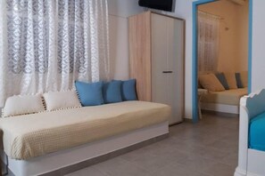 Hus | 1 soverom, strykejern/-brett, reiseseng for barn og wi-fi (inkludert)