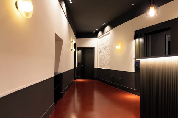 Interior - Ad Aram Suites (Naples)