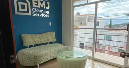 Modern Suite in City Center