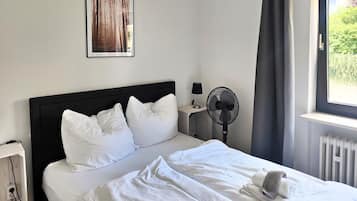 5 bedrooms, iron/ironing board, travel crib, WiFi